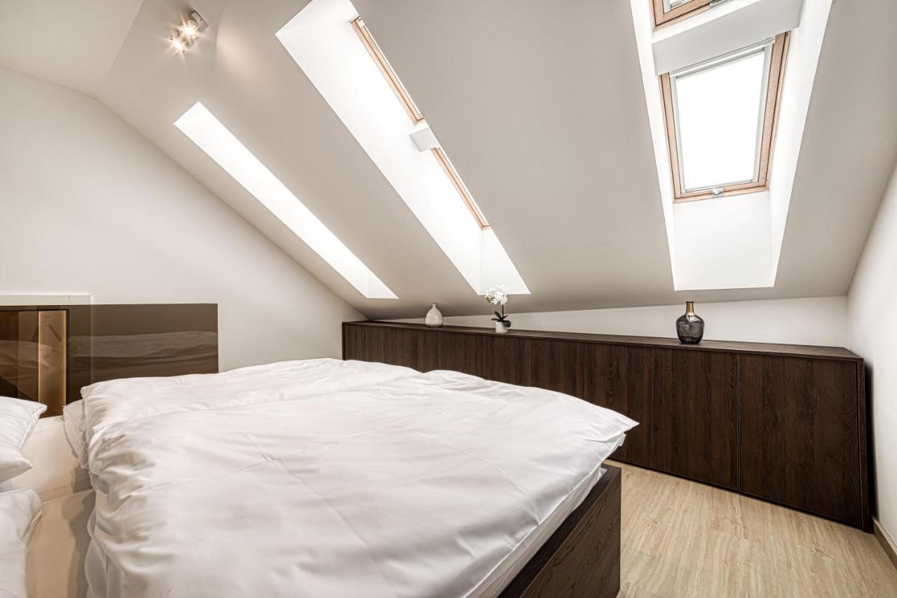 Tiliana Apartment *